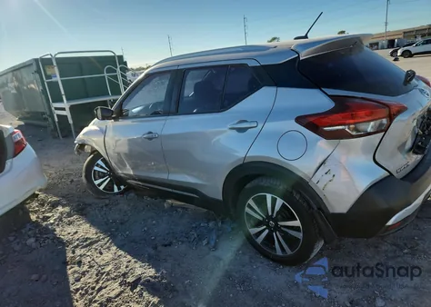 2019 Nissan Kicks S z USA, uszkodzony, nr VIN 3N1CP5CUXKL530764